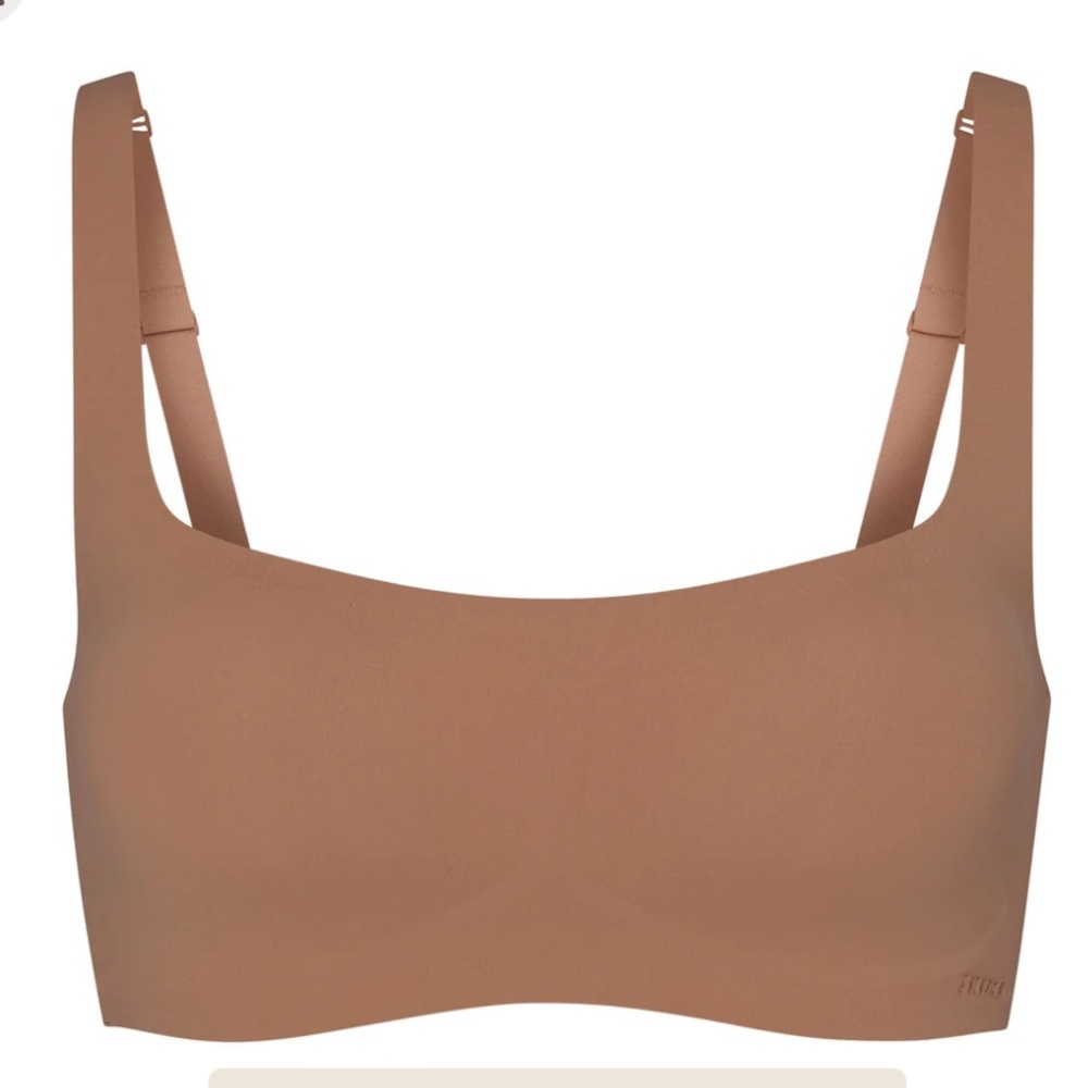 142. Skims Naked Scoop bralette in Sienna size Medium new nwt